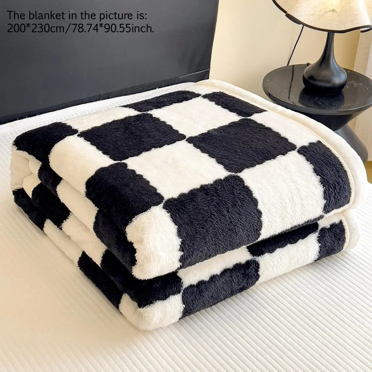 Plaid Pattern Blanket, 1/2 Counts 350GSM Soft Comfortable Warm Throw, Air-Conditioned Room Warm Nap Blanket for Home Office Travel